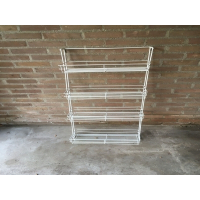 Vintage ijzeren hangrek uit de 70's